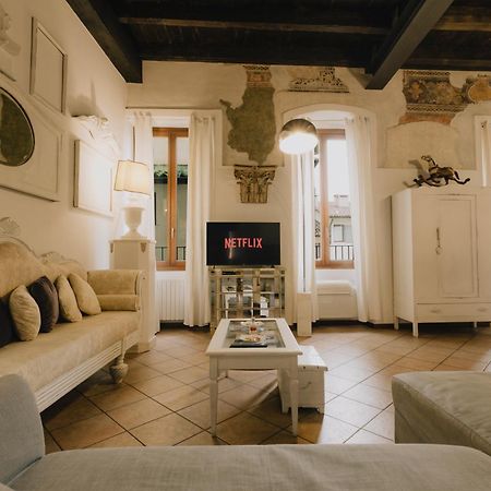 Piazza Erbe Luxury Apartment Verona Exterior foto