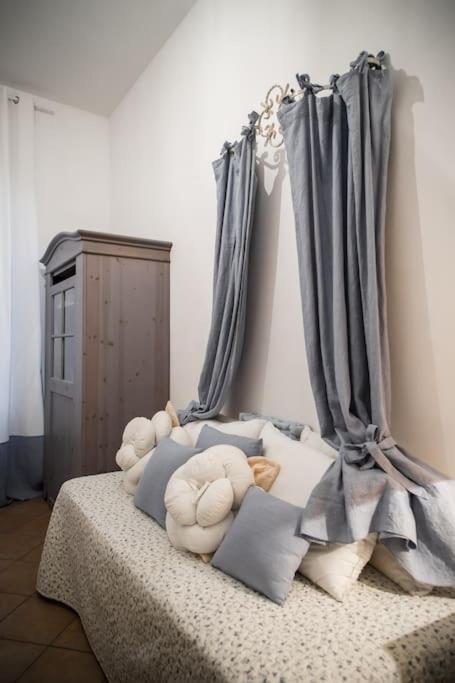 Piazza Erbe Luxury Apartment Verona Exterior foto